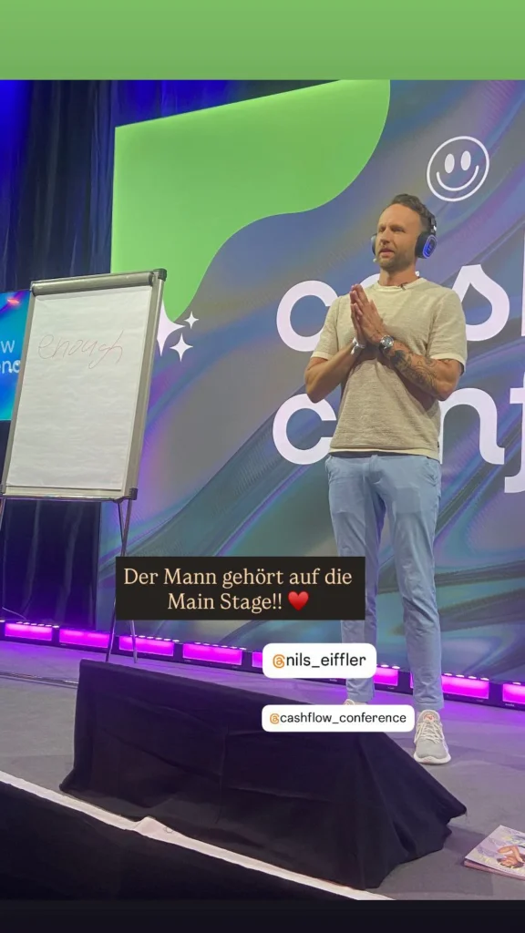 Persua On Stage insta-repost-2